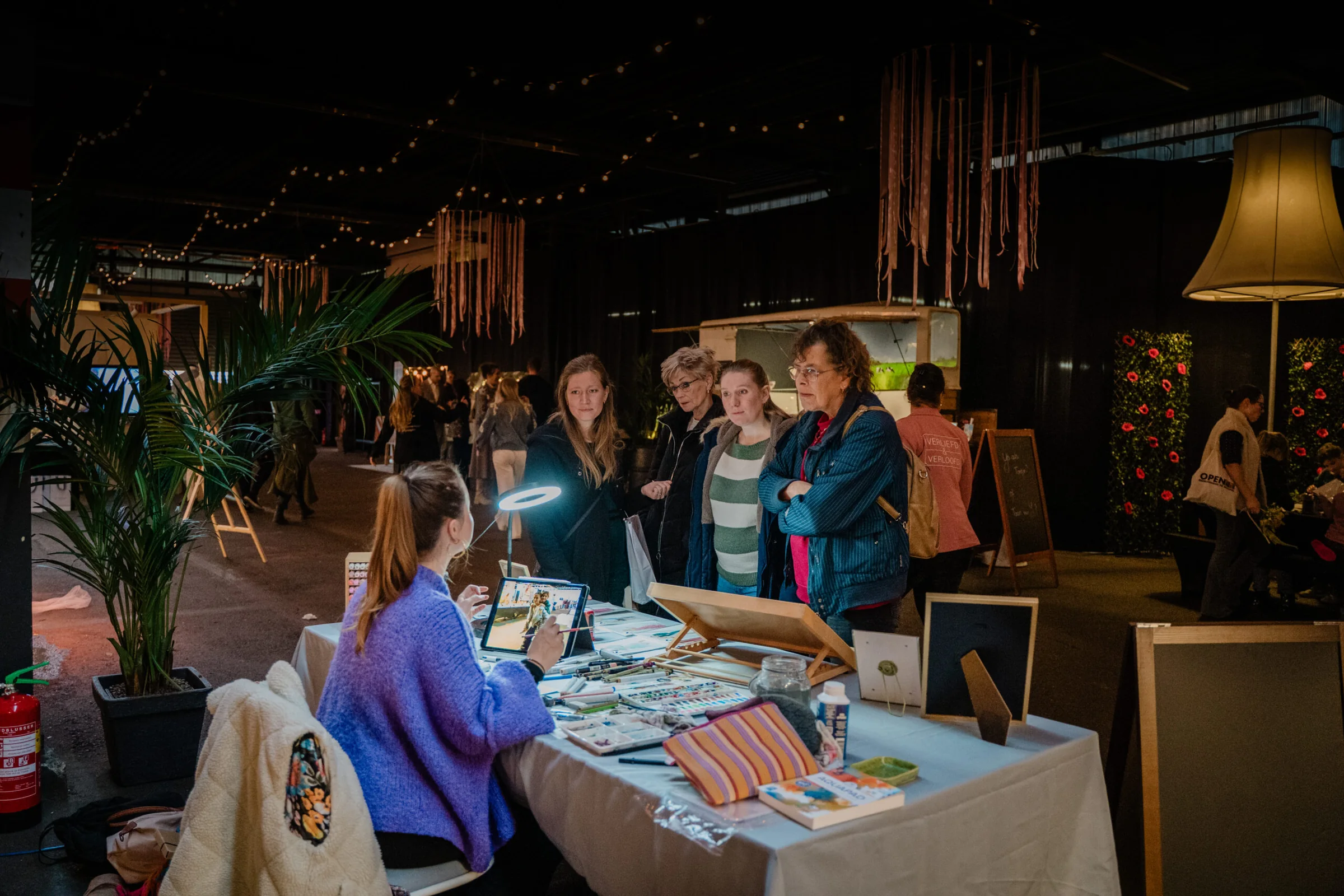 live tekenaar tijdens de trouwbeurs